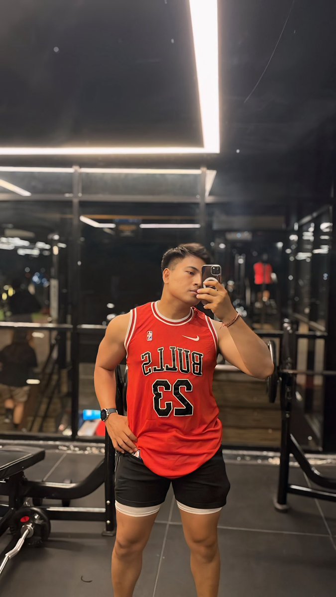 Pelan pelan kita rajin gym lagi 💪🏼