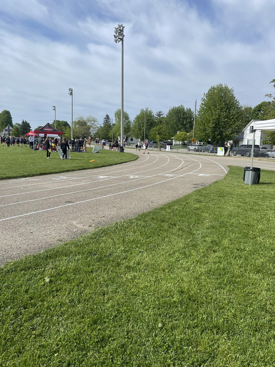 Elementary Athletics tweet media