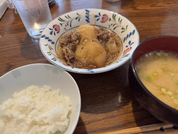 こんなことにここまで必死にならなくても…と思う自分もどこかにいるけど、二十四節気をやり遂げると決めたからには挫折するわけにいかないんだ!!!

…というわけで、なんとか間に合いました!
明日のアップをお楽しみに🧟 