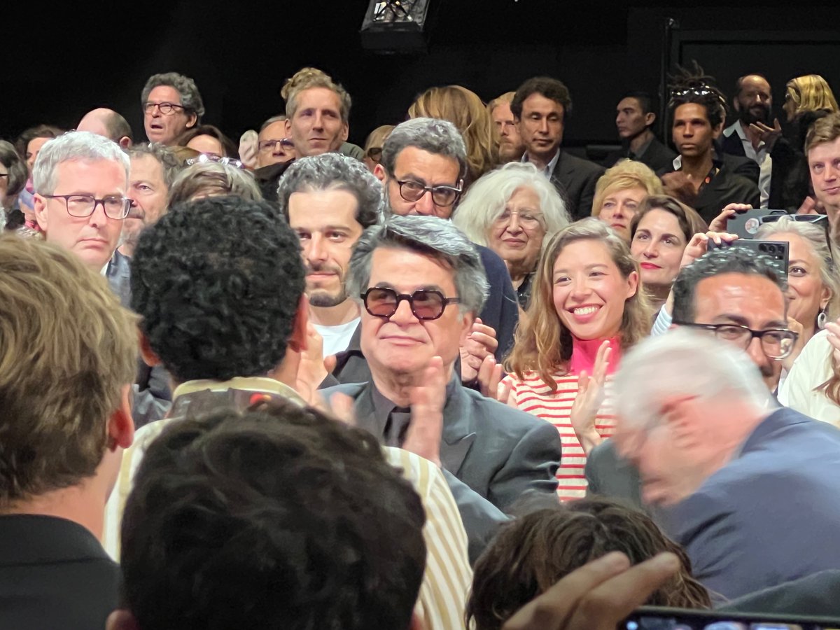 Panahi is HERE and I am emotional. #Cannes2025