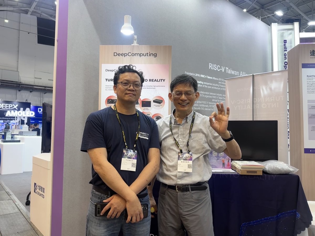 DeepComputingio's tweet image. Day 1 at #COMPUTEX2025

We’re thrilled to kick off our first-ever appearance at COMPUTEX—and our first time in Taipei!

DeepComputing is here at the RISC-V Pavilion | Hall 1 – L0425 to foster the growth of the RISC-V ecosystem!

#DeepComputing #RISCV #OpenSource