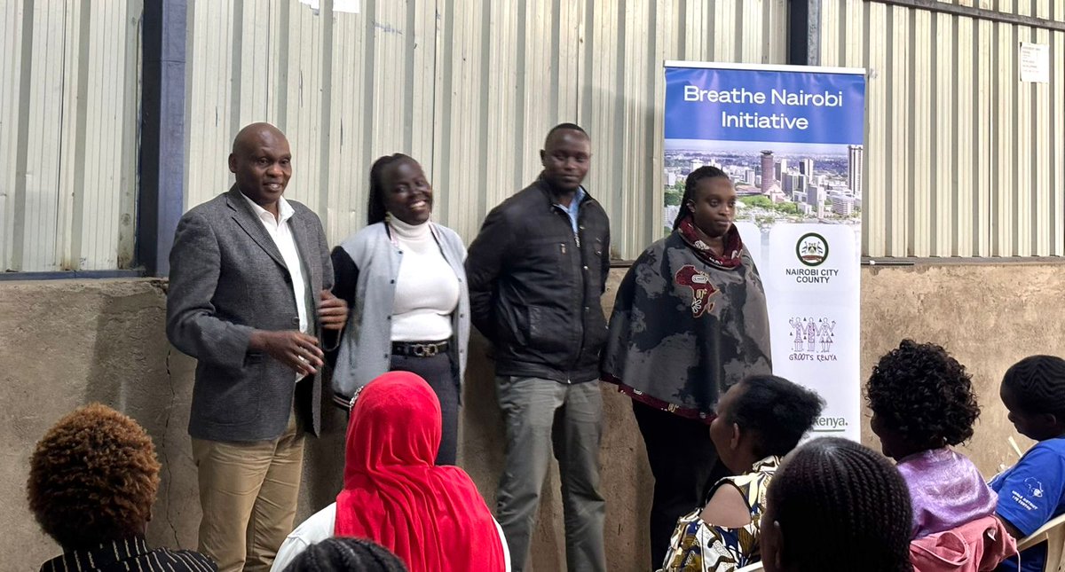 GROOTSKenya's tweet photo. 🌱 Community Voices for Clean Air! 🌍

Today, we convened 40 community champions, county officials &amp; partners for a powerful training on air quality &amp; waste management 🗑️💨

From digital advocacy to policy dialogue, grassroots voices are shaping healthier urban futures. https://t.co/Kzs90XddOL