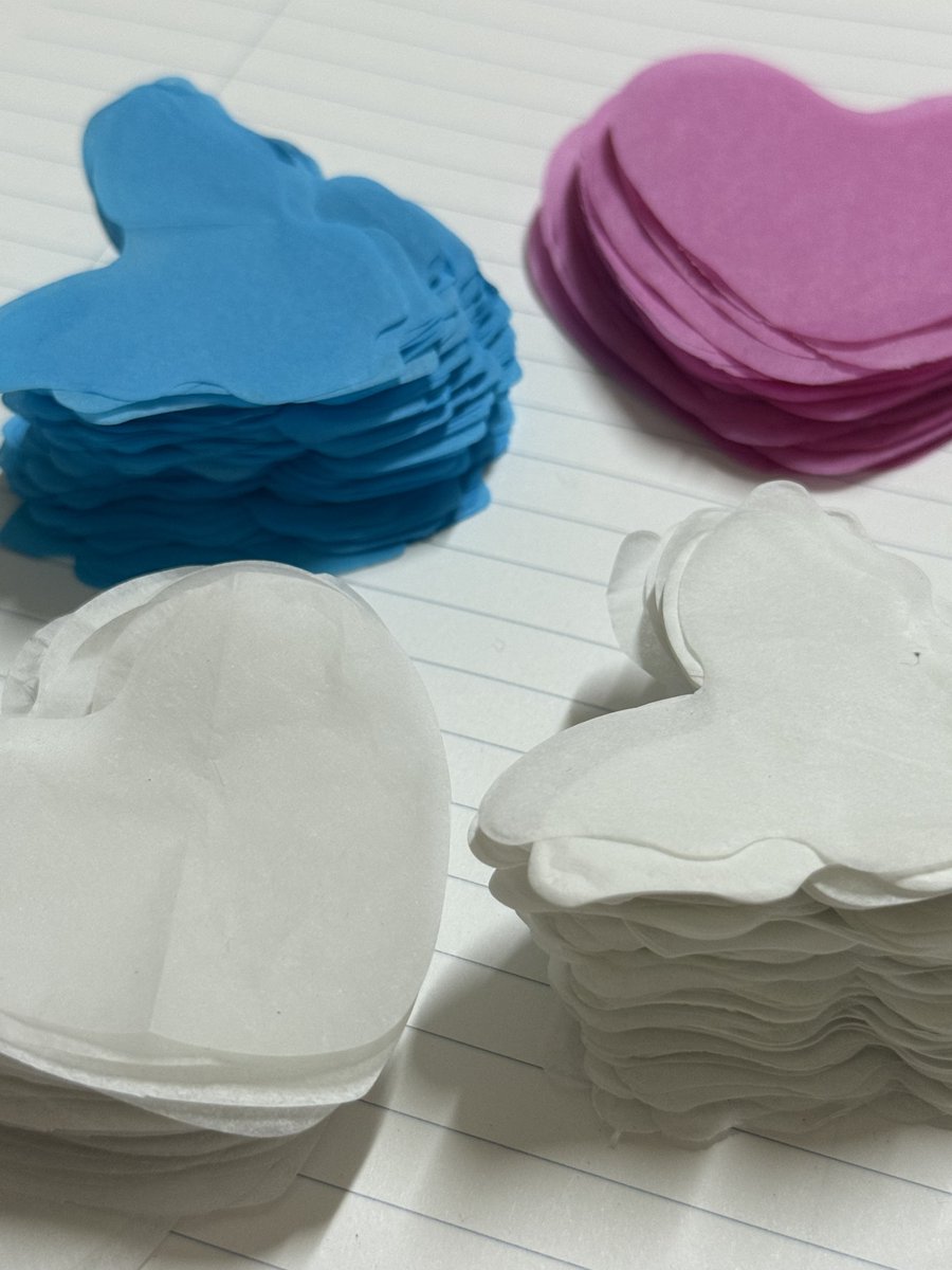 소중한 우리의 피날레 콘서트를 아름다운 추억으로 남기길 바라며 #rt 이벤트를 열었습니다♥ 

𖤐 참여방법: 본 게시글 rt
𖤐 당첨자 발표: 컨페티 정리가 다 되는 어느날
(최대한 빨리 예쁜 것들로 정리할게요🥹)
𖤐 추첨 10-20분께 컨페티를 보내드립니다

-반택비 부담 가능하신분만 신청해주세요