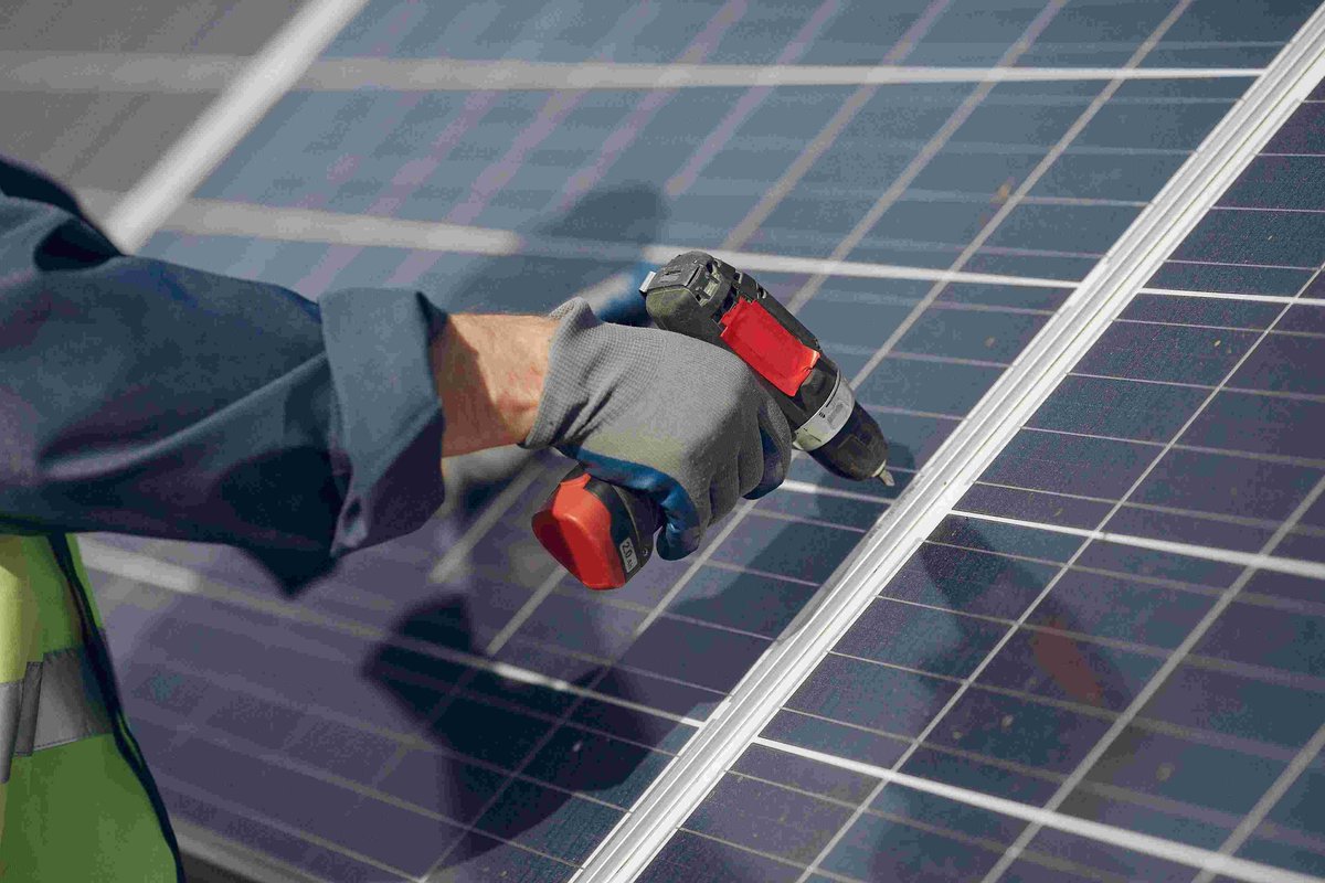 Barnet Council has launched a new Community Energy Fund to support innovative, locally led projects aimed at reducing carbon emissions as part of the council’s commitment to transform Barnet into a Net Zero borough by 2042.

Read the full story here  ➡️ bit.ly/3YRvnBk