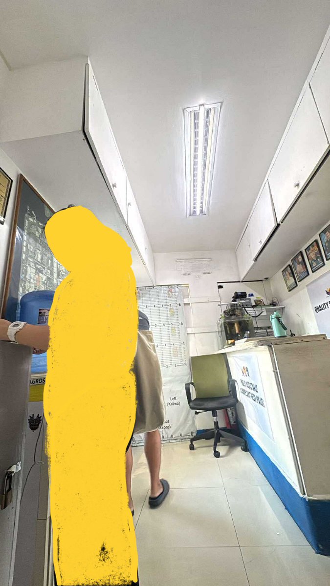 fromsnwu's tweet photo. Here’s a proof po haha nasa police station po ako niyan nagsusulat na ng report. Sorry tinakpan ko sarili ko, for privacy lang din 🙂 https://t.co/EdntxXqoAs