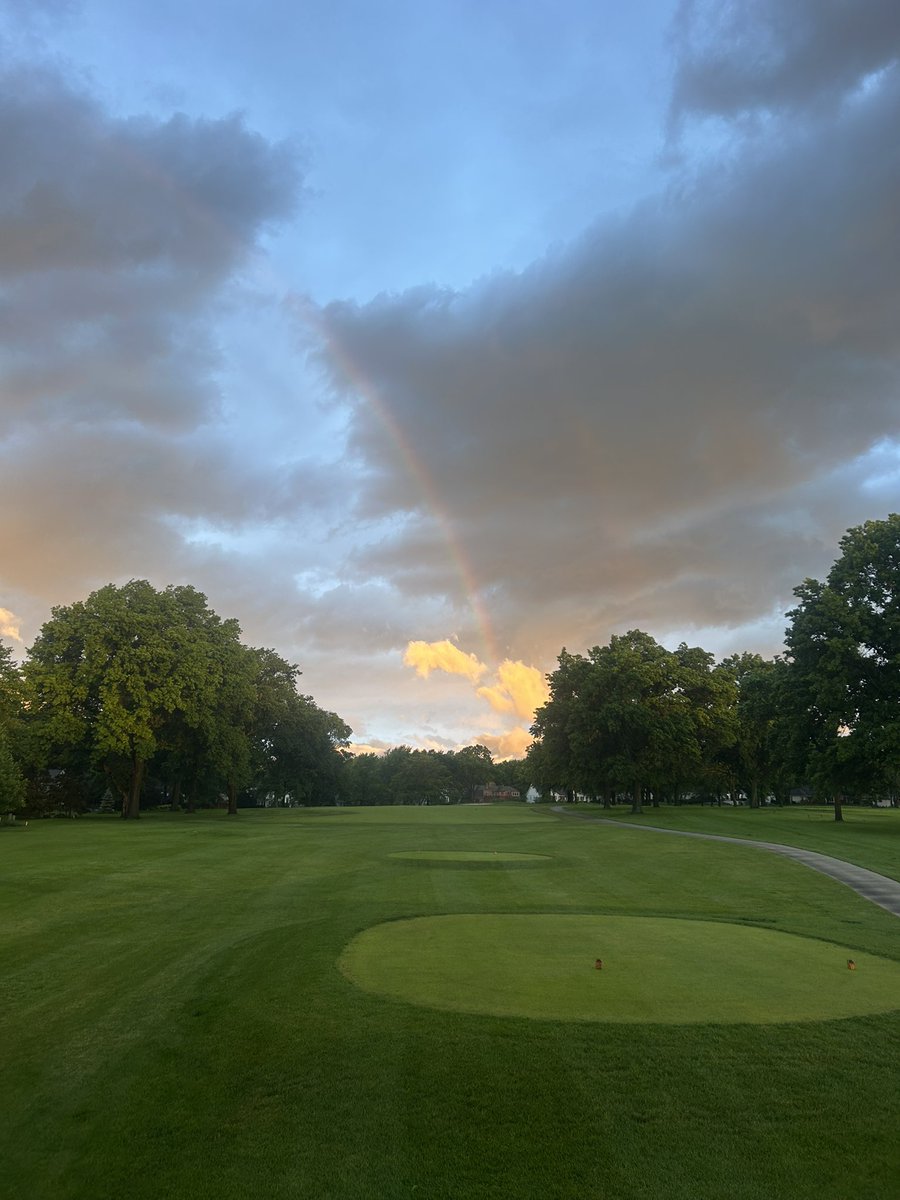CRgreenside's tweet image. Timely rain event!   Installing a new skid at the pump house today.   Rain total is 2” 

#Infrastructure #CCL #SuperView