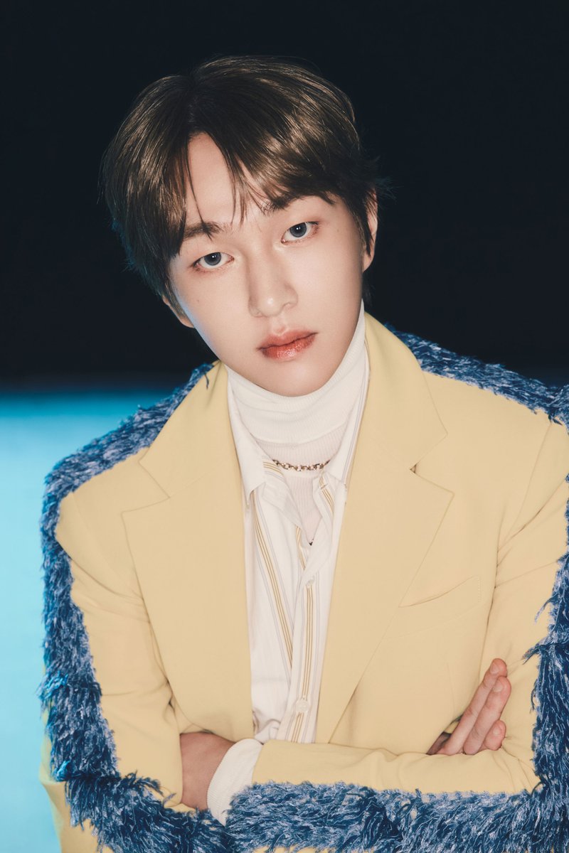 SHINee tweet media