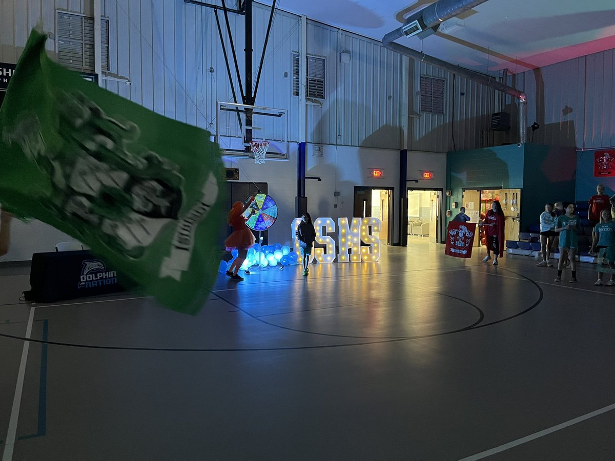 TimWebb63's tweet image. It’s HOUSE Hype Day at GSMS as our rising 6th graders “spin the wheel” to learn their House assignment!