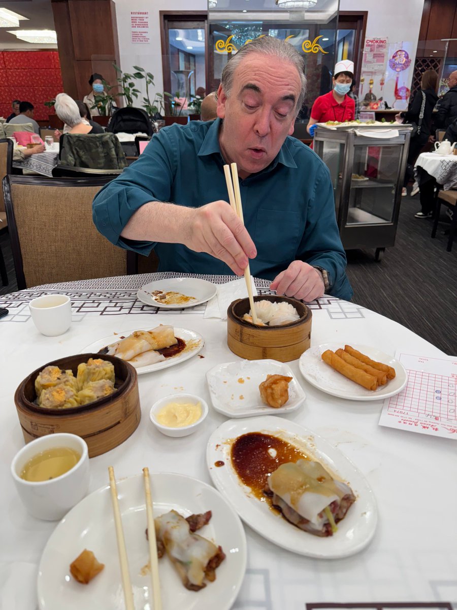 Today on the pcast I realize my friend is in my favorite scene in the Albert Brooks classic, "Defending Your Life".  It made my day as it will yours when you hear the clip again cause it's the best. 😆 shorturl.at/TbOQf