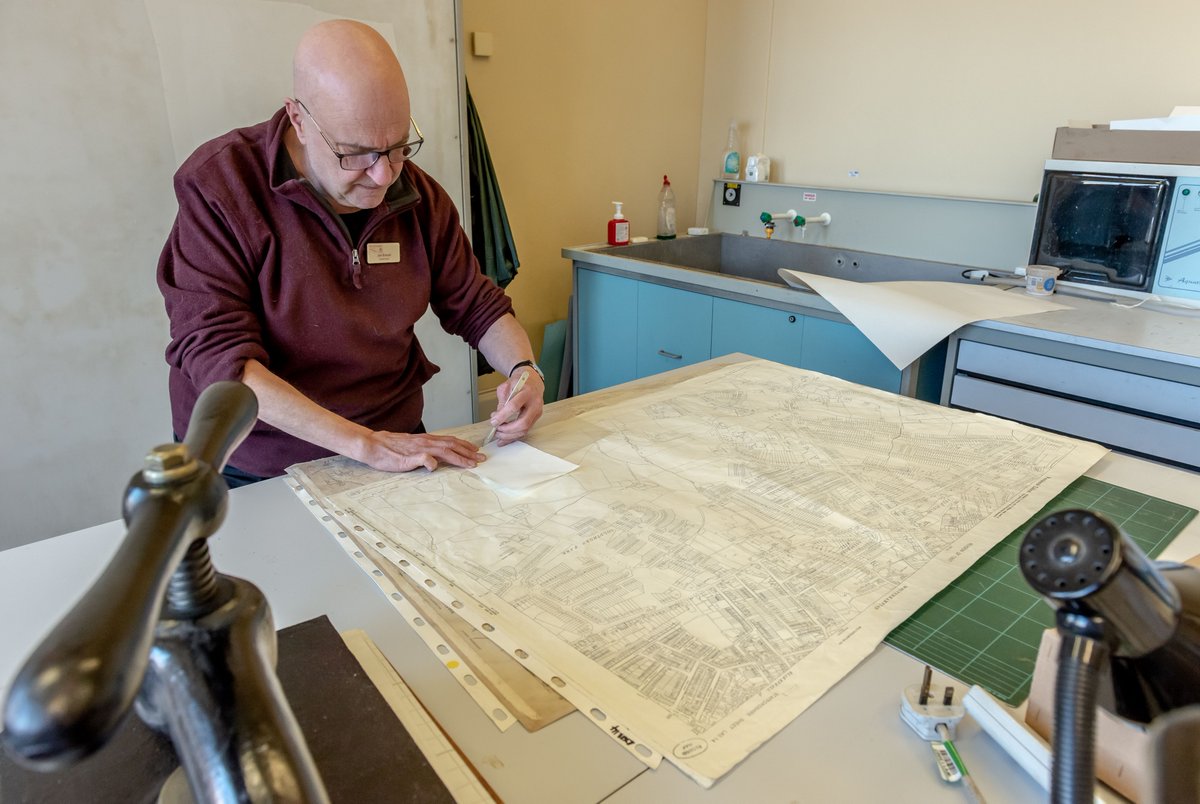 The National Archives Sector (@uknatarcsector) on Twitter photo Calling conservators, archivists, and heritage custodians 📢
<a href="/UkNatArchives/">The National Archives</a> and the ARA Preservation & Conservation Group present ‘Spores for Thought’ – a free hybrid event (Monday 9 June) on mitigating and managing mould.
See thread for bookings👇(1/3) Calling conservators, archivists, and heritage custodians 📢
<a href="/UkNatArchives/">The National Archives</a> and the ARA Preservation & Conservation Group present ‘Spores for Thought’ – a free hybrid event (Monday 9 June) on mitigating and managing mould.
See thread for bookings👇(1/3)