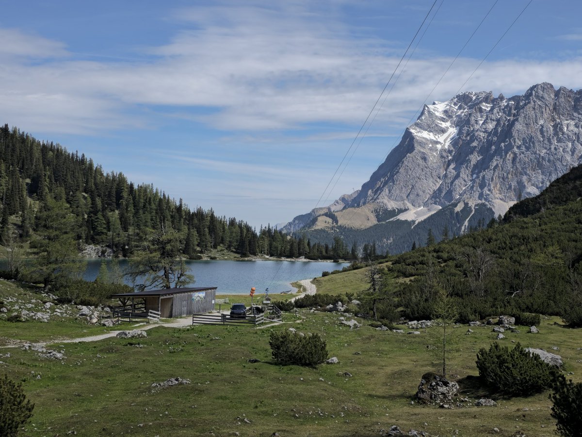 PinguinFridolin's tweet photo. #Seebensee #Alps #MarvinOnTour #hiking https://t.co/Iascdrq0tD