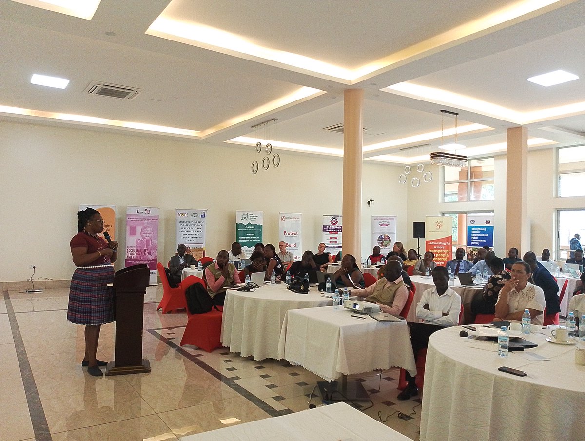 _RIAMIRIAM's tweet photo. Early today, we had a productive Civil Society-Local Government partnership reflection & info sharing workshop at Hotel Africana, Moroto. Exciting discussions & commitments for a stronger Karamoja! #KaramojaPartnership #PACERprogram
@DKinUganda @ACODE_Uganda @Accu_Ug @ACME_Afric https://t.co/rRB5ddQ8Ij