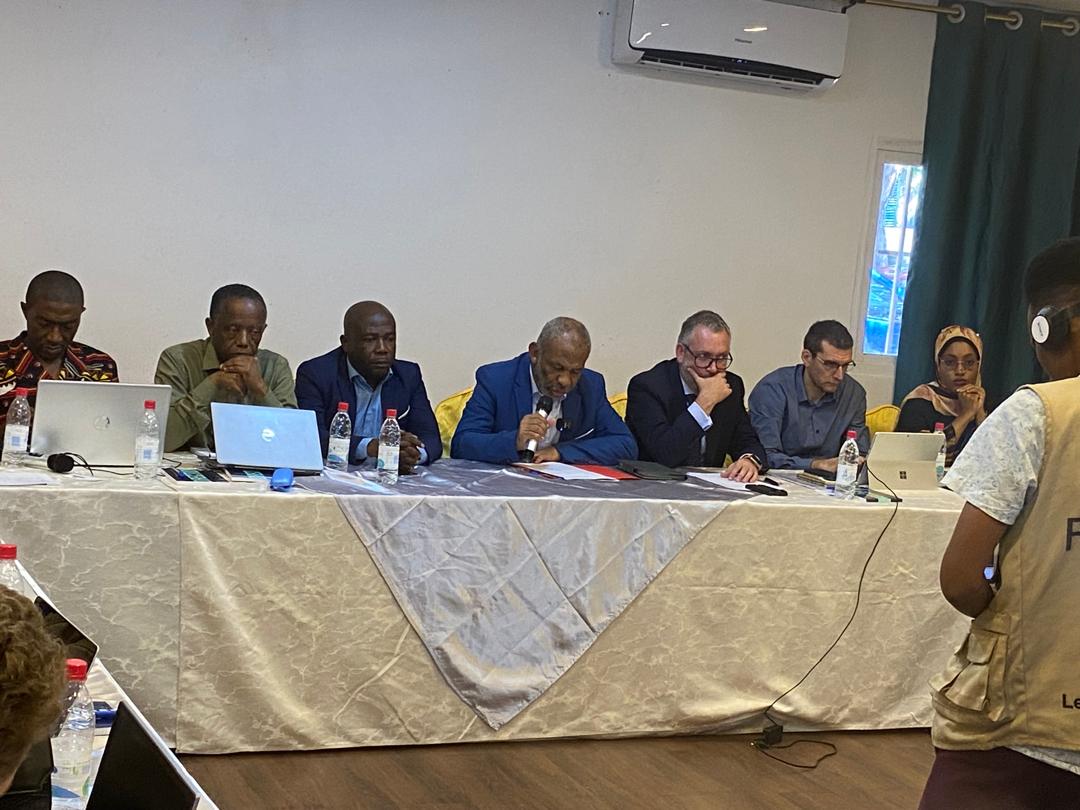 ONG Santé Diabète (@ongsantdiabte) on Twitter photo Les équipes de Santé Diabète participent aujourd’hui, aux côtés du Ministère de la santé de l’Union des Comores, du <a href="/chudelareunion/">CHU de La Réunion</a>, du <a href="/CHMayotte/">CHM - Mayotte</a>, <a href="/expertisefrance/">Expertise France</a> et des structures de santé des Comores, à l’atelier de coordination des actions #diabète en Union des Comores. Les équipes de Santé Diabète participent aujourd’hui, aux côtés du Ministère de la santé de l’Union des Comores, du <a href="/chudelareunion/">CHU de La Réunion</a>, du <a href="/CHMayotte/">CHM - Mayotte</a>, <a href="/expertisefrance/">Expertise France</a> et des structures de santé des Comores, à l’atelier de coordination des actions #diabète en Union des Comores.