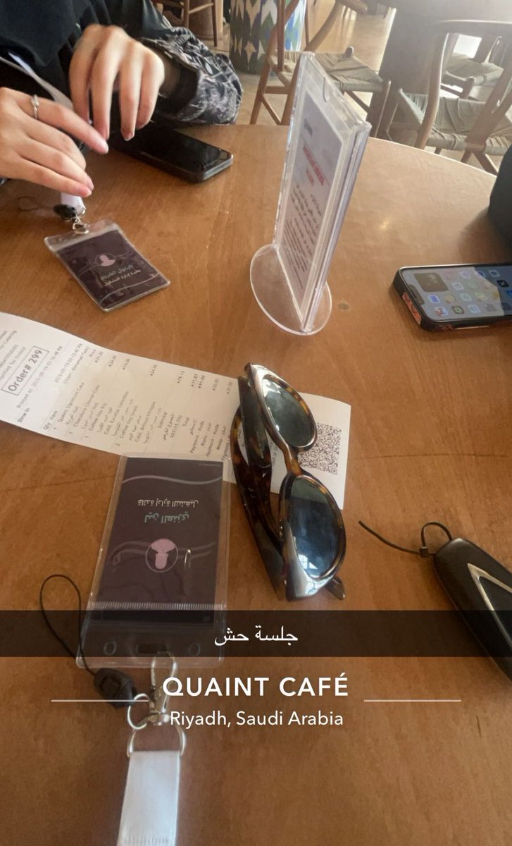البَـتـول tweet media