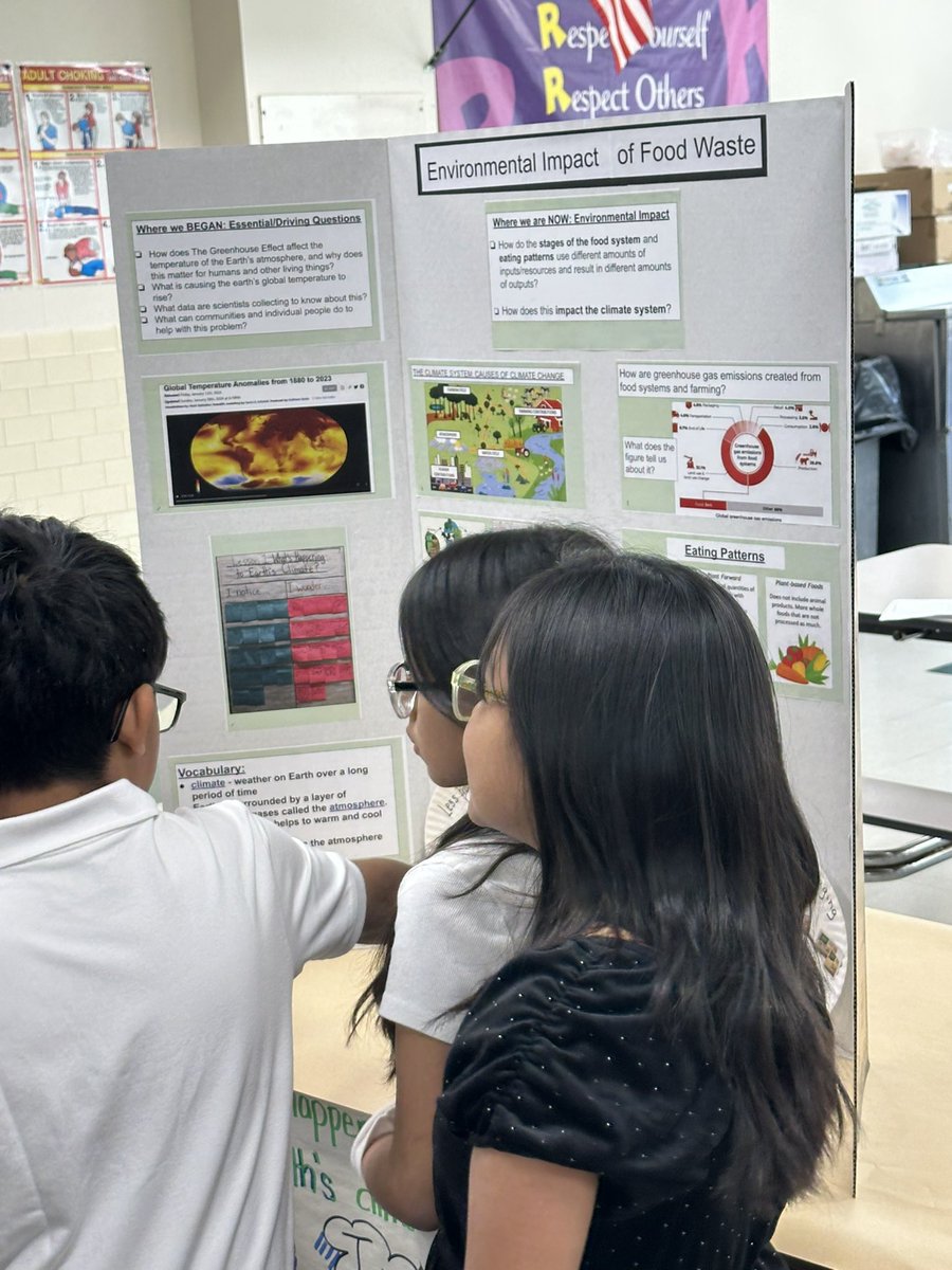 DrcarrollPC's tweet image. Edison School fourth grade students sharing their research on how food is grown, consumed, and the waste it produces in a science symposium this morning! Excellent work, and very informative! Great job teachers! 👏🏻👏🏻👏🏻