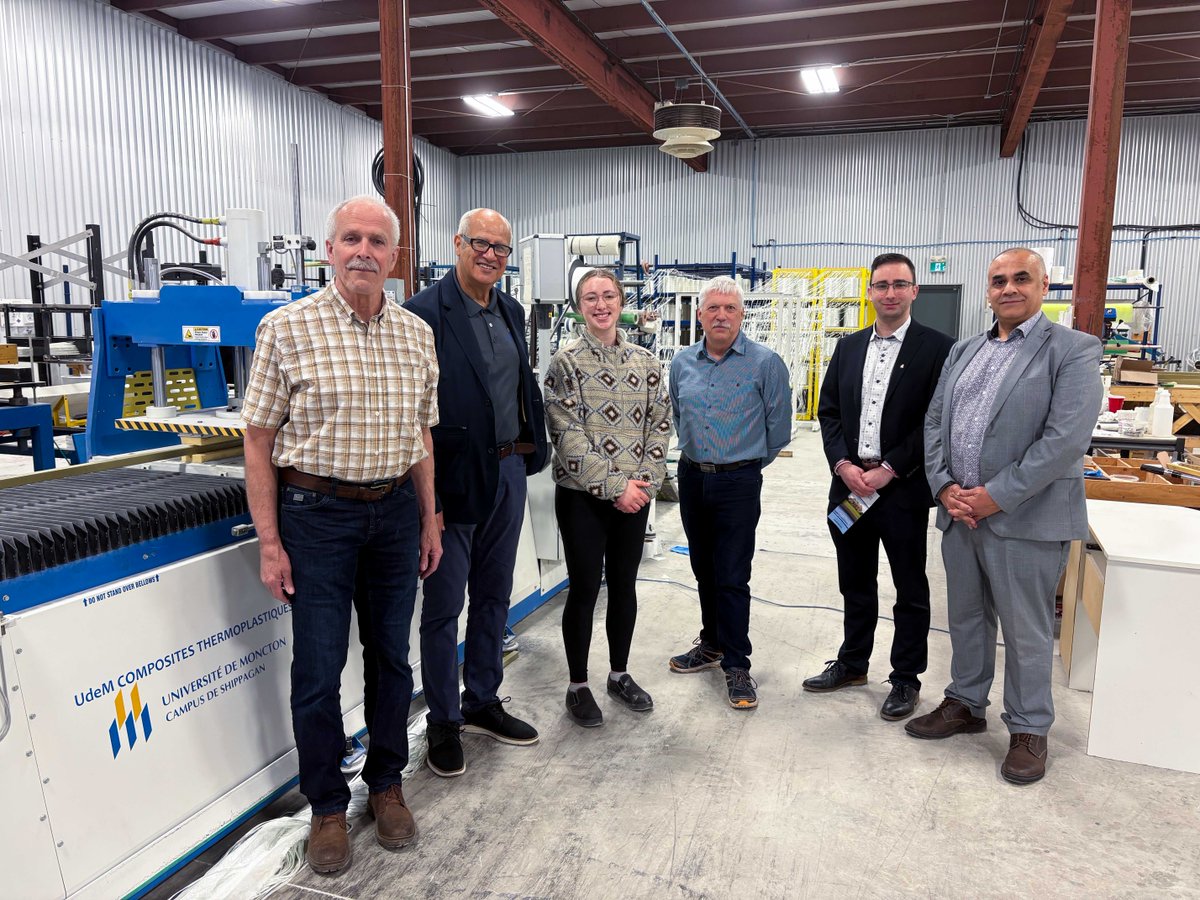 L'APECA visite le laboratoire Matériaux et spectroscopies Raman et FTIR de l’UMCS ainsi que son usine pilote de PRF. Cette visite visait à faire le point sur un projet de recherche portant sur le développement de résines innovantes pour des PRF durables. mailchi.mp/3e451646533a/v…