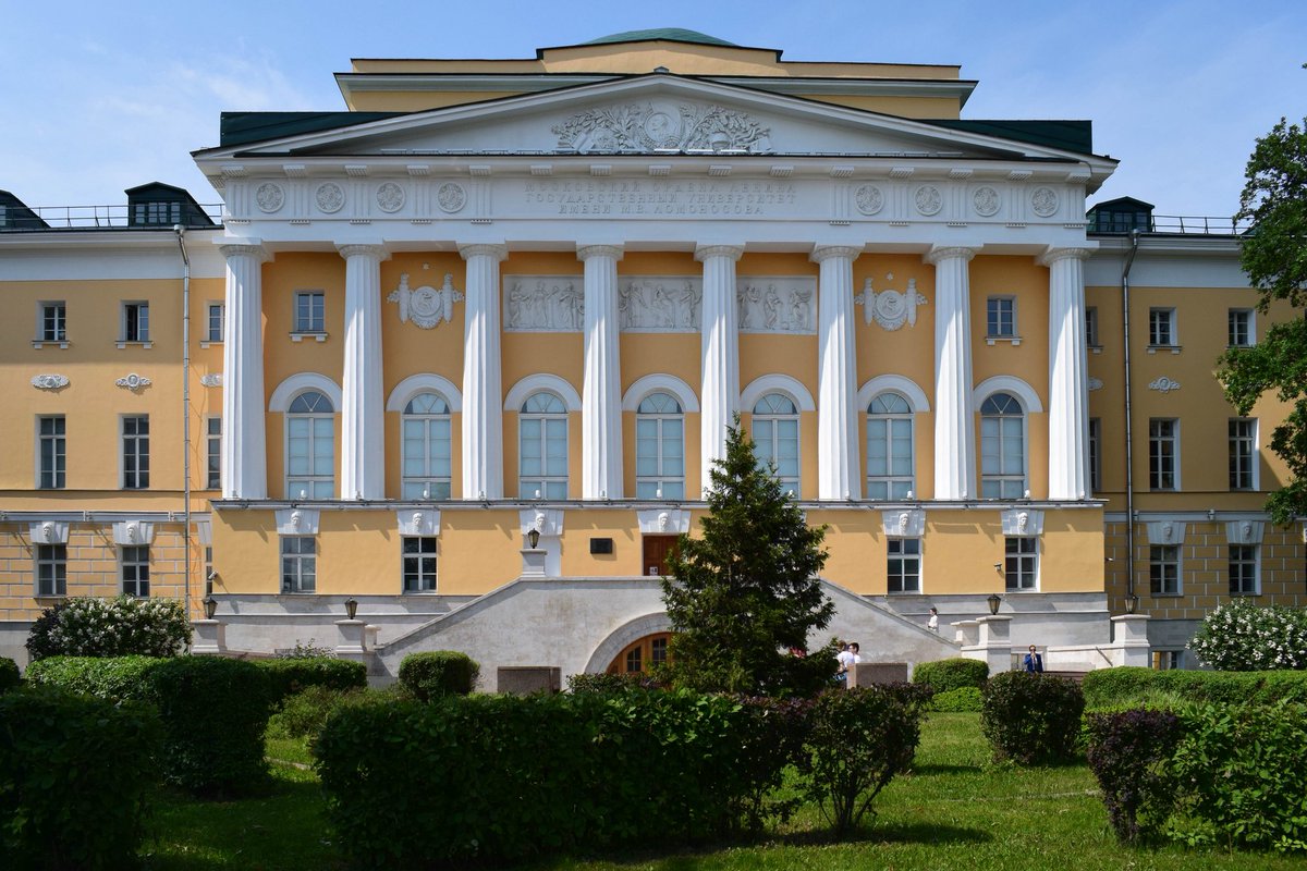 К 270-летию МГУ им. М.В.Ломоносова. Институт стран Азии и Африки 

facebook.com/share/p/1LvjYA…

t.me/rusembkabul/27…

instagram.com/p/DJ35qEbM5Qd/…

vk.com/wall-211545304…