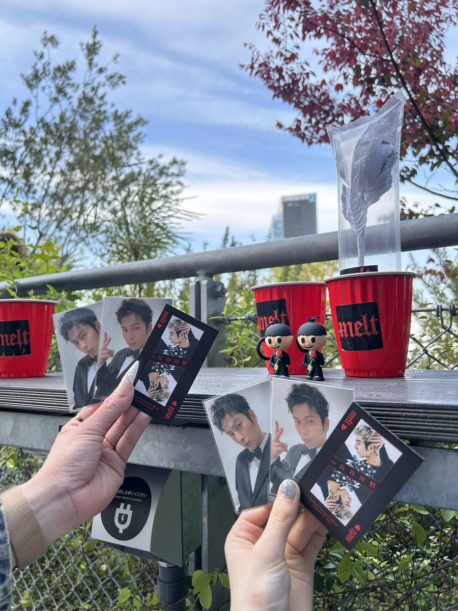 rk_mh_nh's tweet photo. melt書店イベ、meltパーティー、98年組書店イベとたくさん色んな企画してくれてありがとう🌟
素敵な思い出がたくさんできました💖
またいつか、隣に立てる日、感謝を伝えられる日が来ることを願ってこれからも頑張ります🌹💫

#メルトまこ #melt  
#WER_DAYS #WER_1998 #98年組
@makoto_lo_olzzz https://t.co/19lCfIk1Od