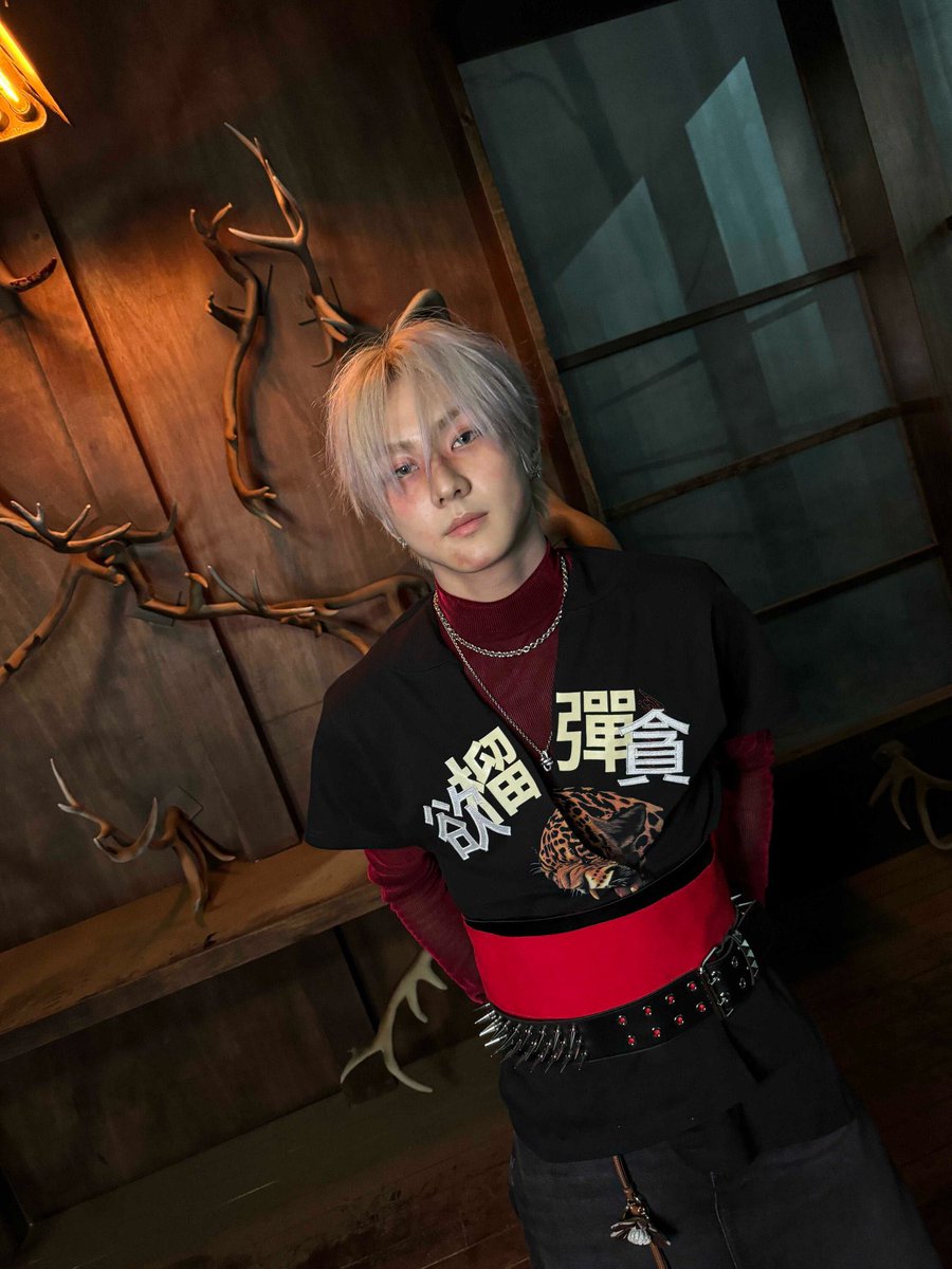 nikizet3's tweet image. ｏ
    ○
╭◜◝  ͡  ◜  ͡  ╮      ╭◜◝  ͡  ◜◝  ͡  ◝╮
(    jungwon  )     (       jungwon   )
╰◟◞  ͜  ╭◜◝  ͡ ◜◝  ͡  ◝  ͡  ╮◞◟◞ ╯
 　 　  (        jungwon       ) 
 　　    ╰◟◞  ͜  ◟◞  ͜  ◟◞ ╯