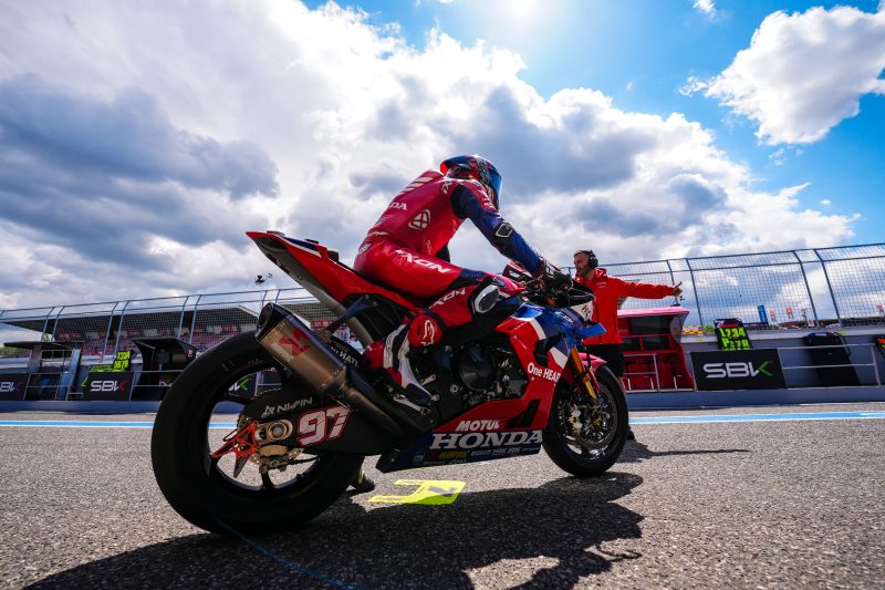 RacerMedia.eu tweet media