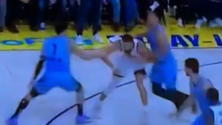 ZoSpicyDubs's tweet photo. The number of times Steph Curry was fouled without receiving any calls during this 2024-2025 season:

A MEGA THREAD 🧵 https://t.co/bm994HG5KQ