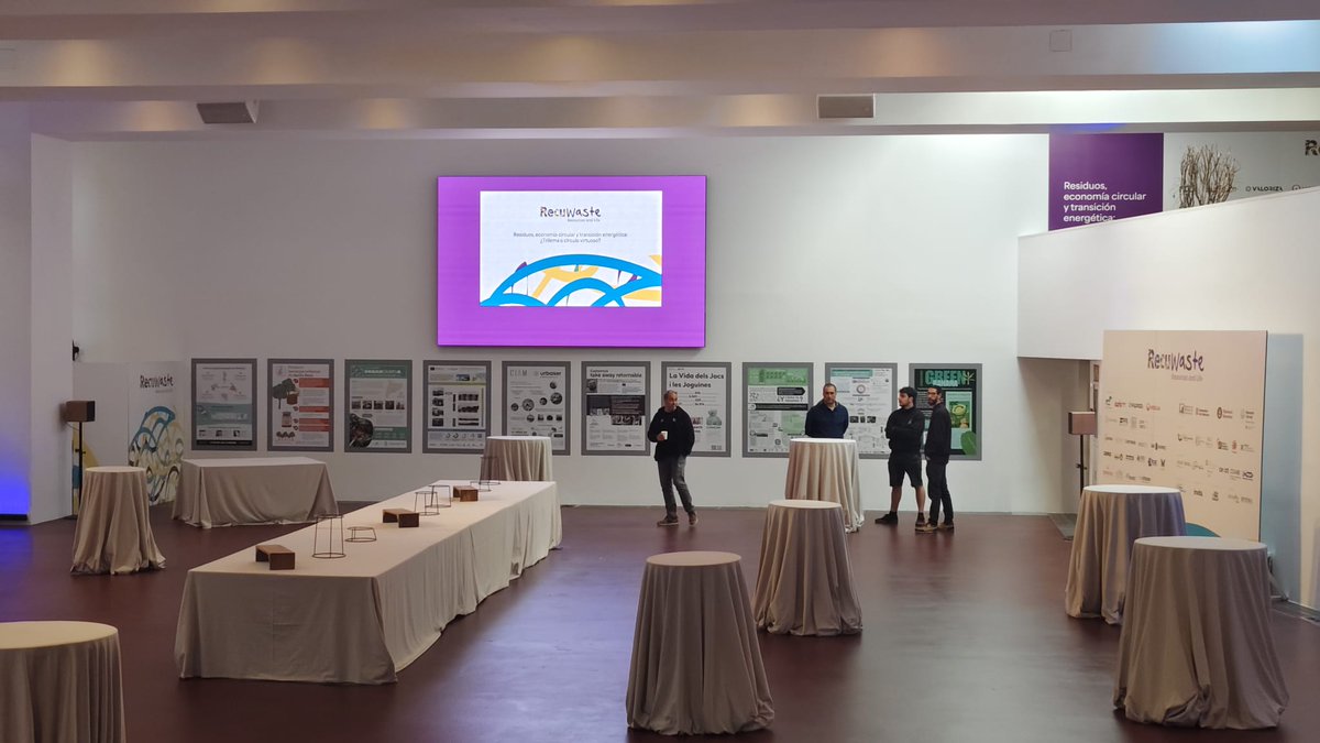 ๐๐๐๐ ๐๐ก๐๐จ๐ฆ๐๐ข๐ก tweet media