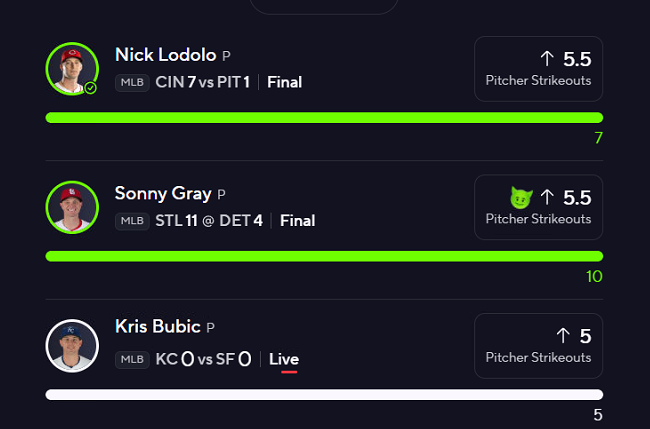 SwiftDailyPicks's tweet image. $25 to one person who likes! ❤️
We went 11-3 on the Pick of the Days and SMACKED TWO HR STRAIGHTS outta the park! 🧨💣
POTDs ✅:
Sonny Gray Over 17.5 Outs / 5.5 Ks ✅
Rhys Hoskins Over 0.5 Hit ✅
Nick Lodolo Over 5.5 Ks ✅
Brenton Doyle Over 1.5 HRR ✅
Nico Hoerner Over…