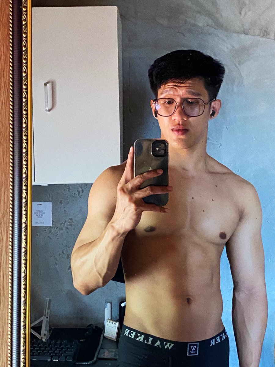 ken alwyn (@iamallien) on Twitter photo 