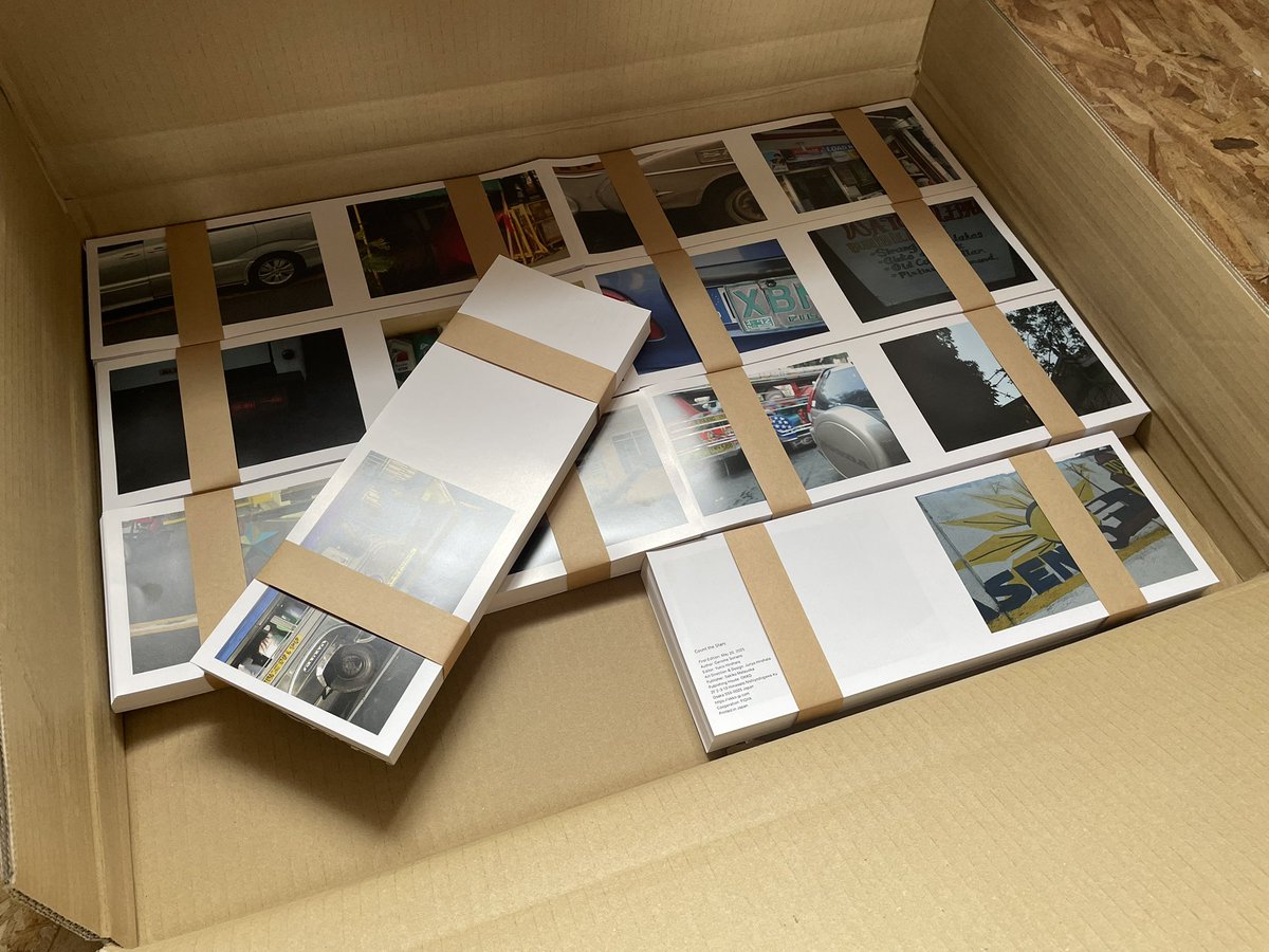 okko_osa's tweet photo. フィリピンのアーティスト、ジェローム・ソリアーノ（Gerome Soriano）によるZINE「Count the Stars（再編版）」を現在製本中。こちらについては間に合えば、週末のイベントで販売します。 https://t.co/xaZardFKt3