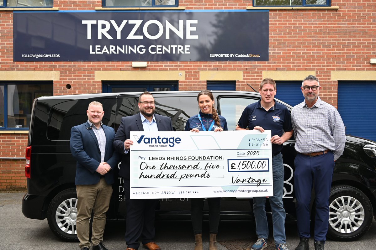 Leeds Rhinos Foundation (@rugbyleeds) on Twitter photo ๐ค Leeds Rhinos Foundation celebrates community support with <a href="/VantageMotorGrp/">Vantage Motor Group</a>
Leeds Rhinos Foundation has developed a strong relationship with Vantage Toyota, over the last few years becoming the organisationโs Charity of the Year๐
Read full story here๐tr.ee/Imi2Ra ๐ค Leeds Rhinos Foundation celebrates community support with <a href="/VantageMotorGrp/">Vantage Motor Group</a>
Leeds Rhinos Foundation has developed a strong relationship with Vantage Toyota, over the last few years becoming the organisationโs Charity of the Year๐
Read full story here๐tr.ee/Imi2Ra
