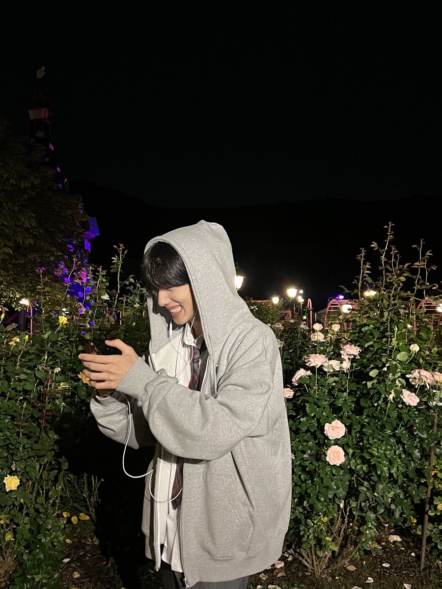 park jisung ♡.°⑅ >>>>