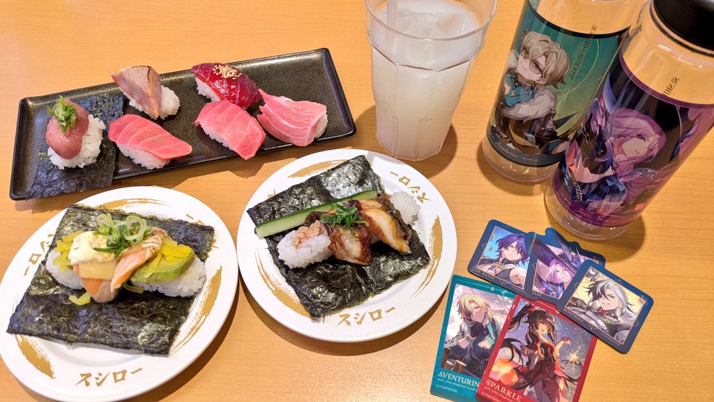 eiei030's tweet photo. めっちゃ久しぶりな生存報告的なやつ
めっちゃ元気にゲームやって生きてますパソコン壊れてから買い替えてないので絵は描いてません最近寿司めっちゃ行きました全部一緒に行った友達に引いてもらったんだけど推し出過ぎて笑った皿は自引きというか店員さんの運かもハッピー！ https://t.co/Pb1bmAu6vg