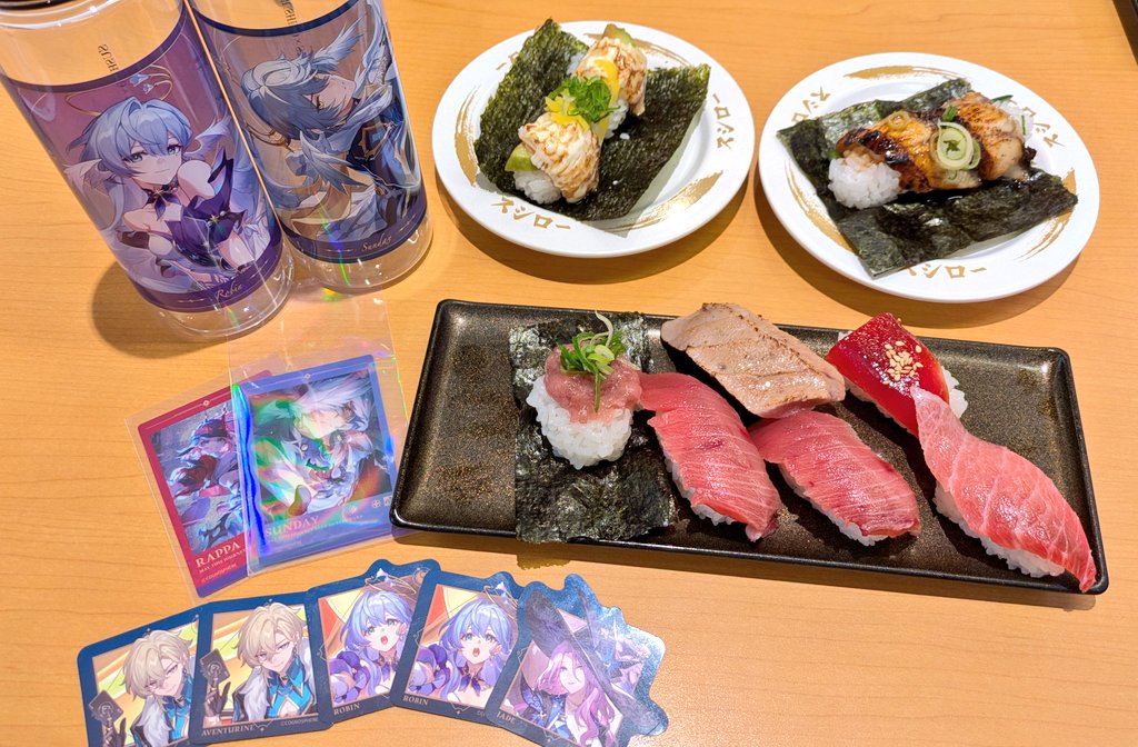 eiei030's tweet photo. めっちゃ久しぶりな生存報告的なやつ
めっちゃ元気にゲームやって生きてますパソコン壊れてから買い替えてないので絵は描いてません最近寿司めっちゃ行きました全部一緒に行った友達に引いてもらったんだけど推し出過ぎて笑った皿は自引きというか店員さんの運かもハッピー！ https://t.co/Pb1bmAu6vg