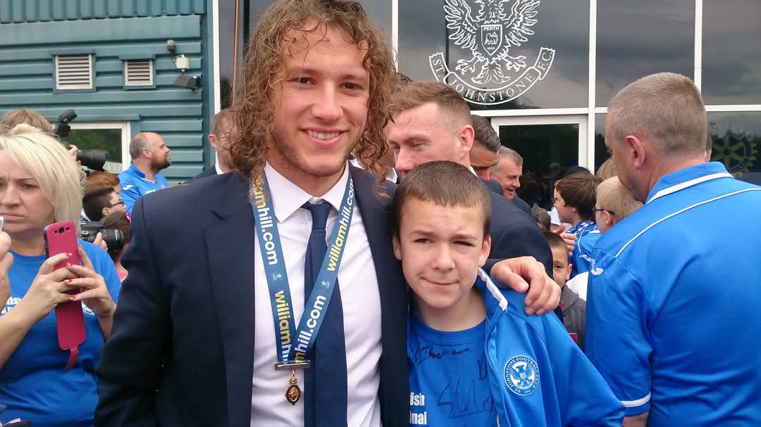 saintsperth1's tweet photo. @Stevie__may Thanks for the memories the young lad is my son now a member of the FCU https://t.co/HyAT8Ah9mf