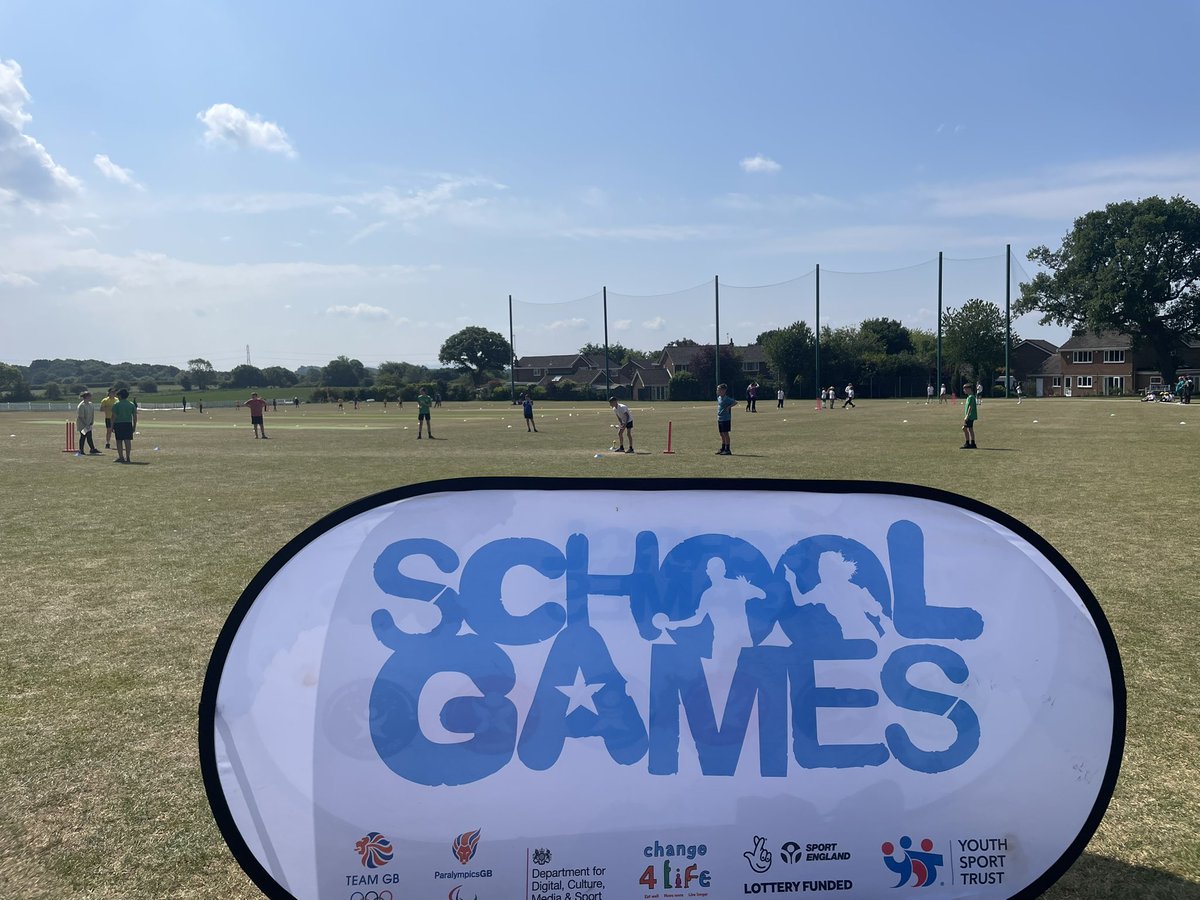 TheEPortSSP's tweet image. Another fantastic @DynamosCricket event at the marvellous @AlvanleyCC working with Tom B from @CheshireCB 😎🏏🌞 #positiveexperiences #lovecricket