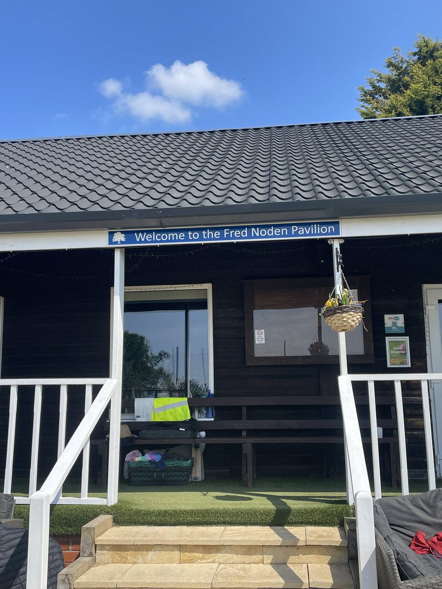 TheEPortSSP's tweet image. Another fantastic @DynamosCricket event at the marvellous @AlvanleyCC working with Tom B from @CheshireCB 😎🏏🌞 #positiveexperiences #lovecricket