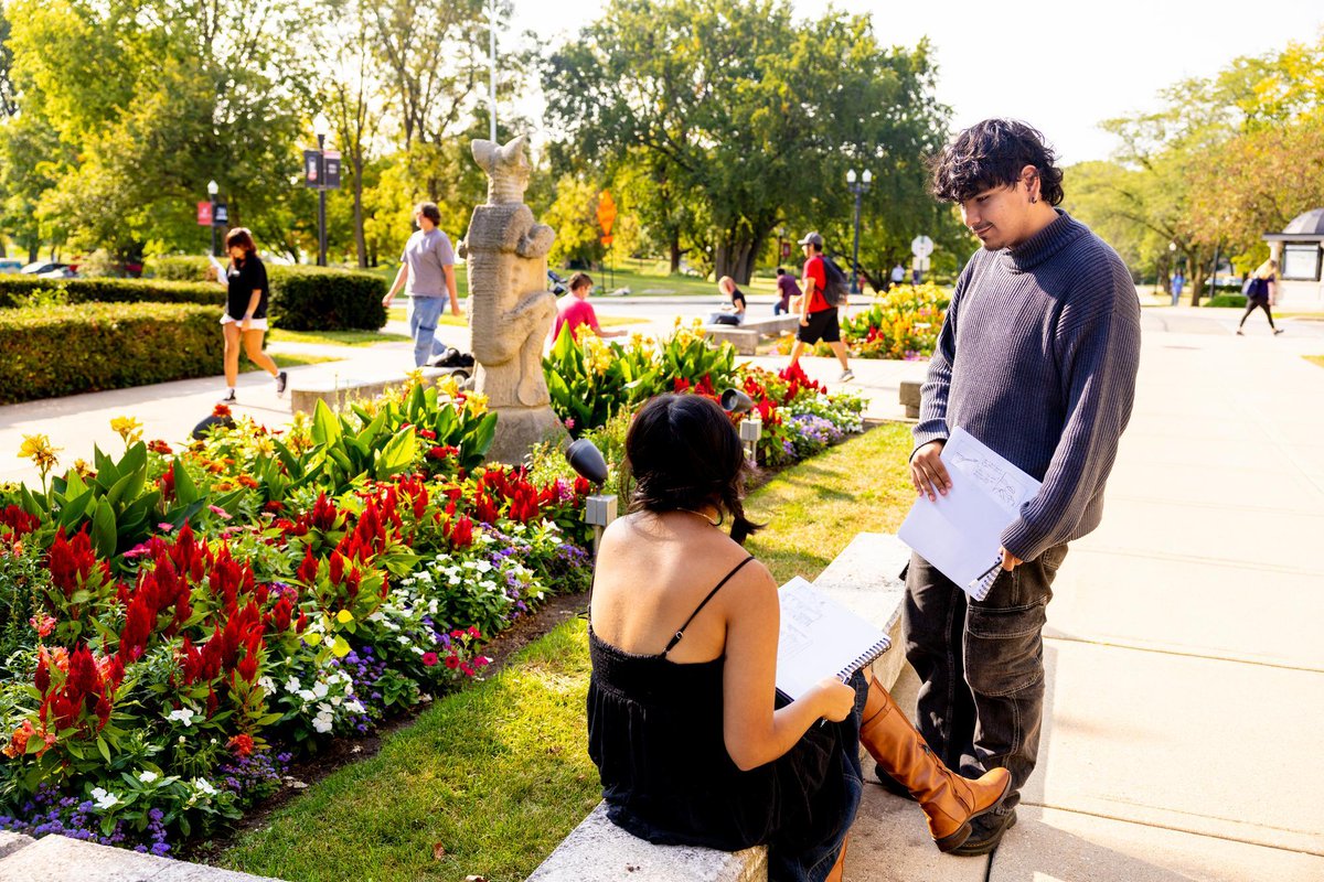📣 Huskies, have you registered for your summer and fall classes yet? Visit go.niu.edu/register for step-by-step instructions on how to get started.