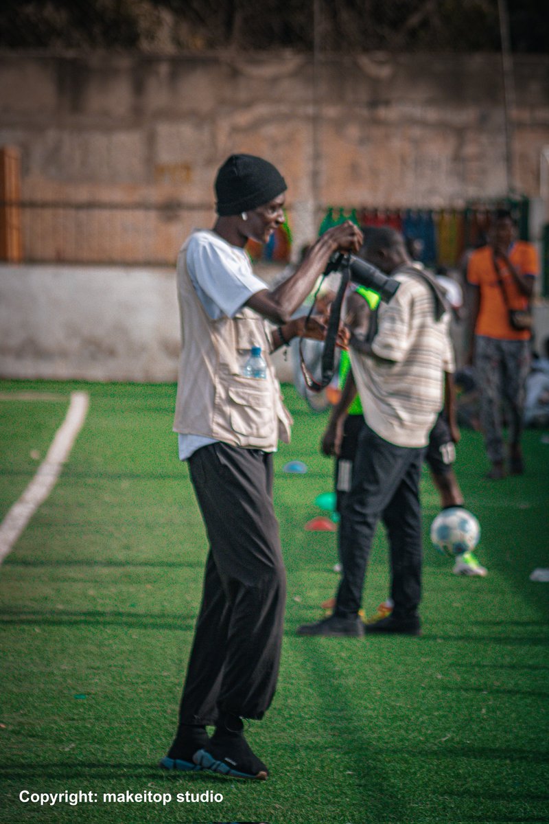 ©El Malick photographe,
« Immortalise l'instant et sublime l'émotion ! » <a href="/tous/">tous</a>