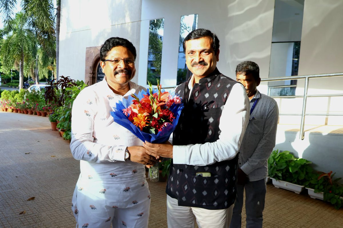 Dr. Mukesh Mahaling tweet media