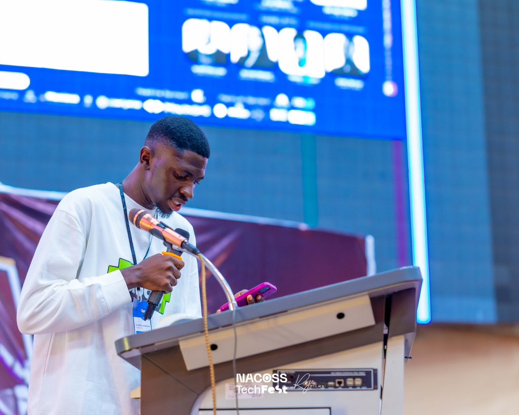 NACOSS_UIL's tweet image. Leadership that speaks, moves, and shows up!🚀🚀

Big shoutout to the amazing NACOSS President @unusualayomide for dreaming big and delivering even bigger!⚡️

This vision became a reality and the impact will last!🤩🔥🔥

#NACOSSTechfest 
#NACOSSSYNC 
#NACOSSUnilorin 
#TechForGood