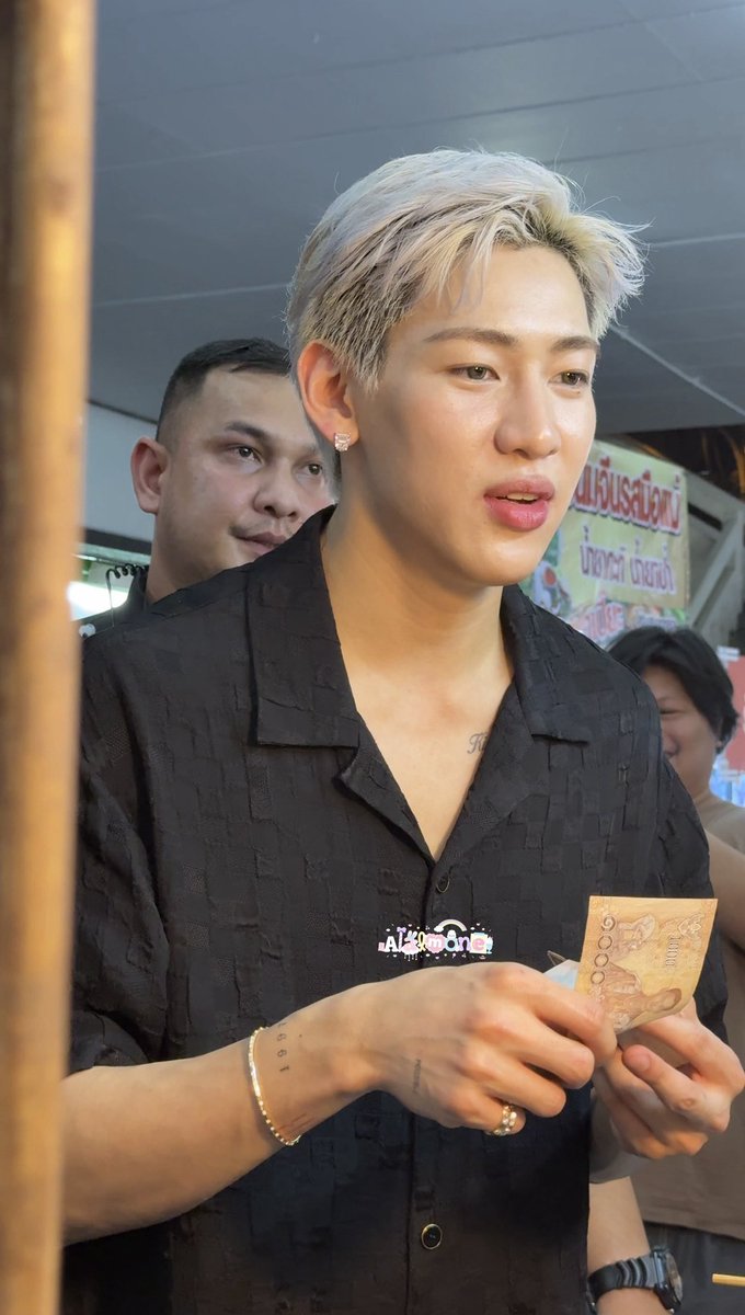 amxamor's tweet photo. มันจบแล้วชีวิต T T ♡♡♡ @BamBam1A 

#Bambam https://t.co/etcE41XxQM