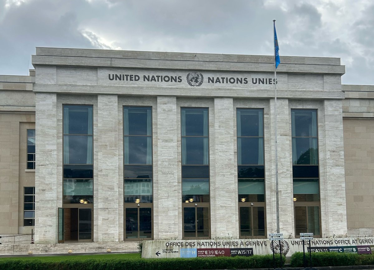 wfneurology's tweet photo. Prof. Wolfgang Grisold met with Dr. Dévora Kestel and Dr. Tarun Dua at WHO Geneva to discuss IGAP—advancing global neurological health through collaboration.
Also great to connect with Anna Liakopoulou from IFMSA. Two youth reps will join #WCN2025 in Seoul!

#Neurology #IGAP #Epilepsy #WHO #YouthEngagement #BrainHealth