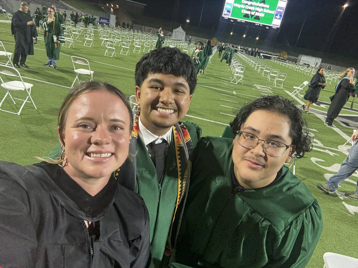 Happy Graduation to all Rams in the class of 2025! These students hold a special place in my 🤍 as they were the first group of students I ever taught! Good luck on your next journey! #RPND 🐏