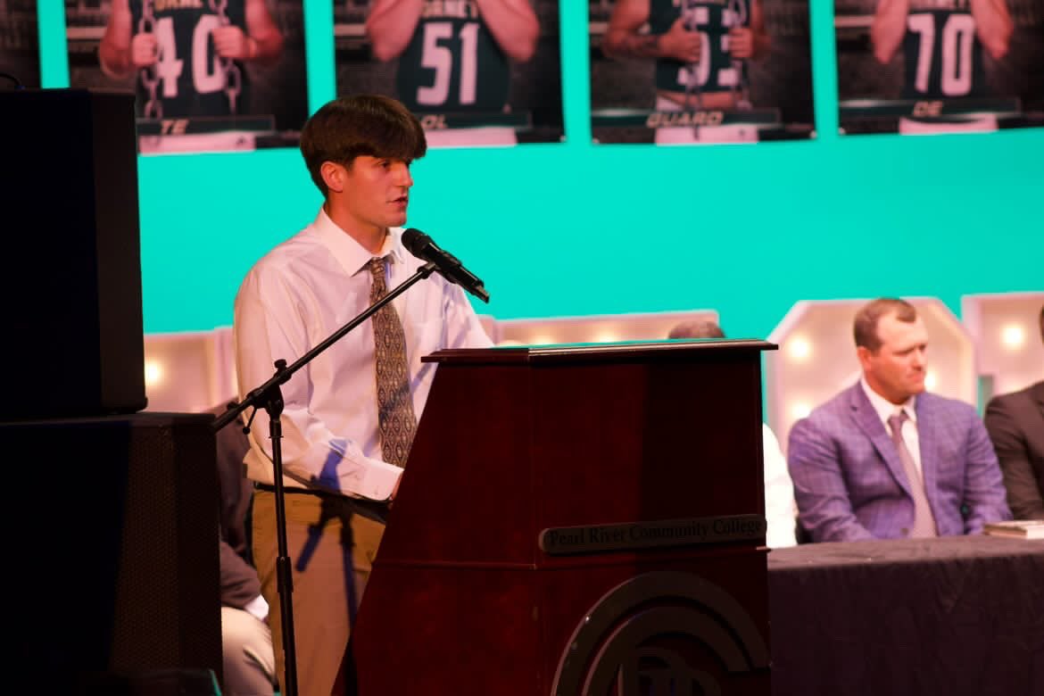 Miller Time isn’t done Yet🏆💍
<a href="/AnsleyBrentTV/">Ansley Brent</a> <a href="/Coastfootball/">Coast Football™</a> <a href="/CoachBeech/">Jay Beech</a> <a href="/ThejbakerERA/">Jason Baker</a> <a href="/CoachMDavis12/">Micah Davis</a> <a href="/CoachSwaggy_T/">Mike Thompson</a> <a href="/CoLinFootball/">Co-Lin Football</a> <a href="/FredStewart50/">Frederick Stewart</a> ⚔️🐺
#TheBestMoments #MillerTime