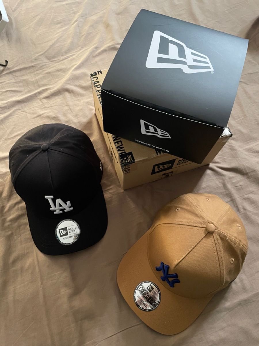 AY_K3nnedy's tweet photo. Soon, we will be delivering caps with their boxes!!
#OnlyCaps 🧢🔥 https://t.co/FWESCTCdff