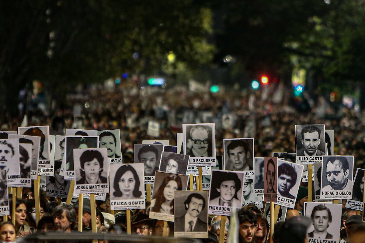 KevinMendezz10's tweet photo. 30 veces Nunca Más. 

Sepan cumplir ! ¿ DÓNDE ESTÁN ? 

Memoria , verdad y justicia. 

NUNCA MÁS TERRORISMO DE ESTADO ! https://t.co/jjo3BQ3SBs