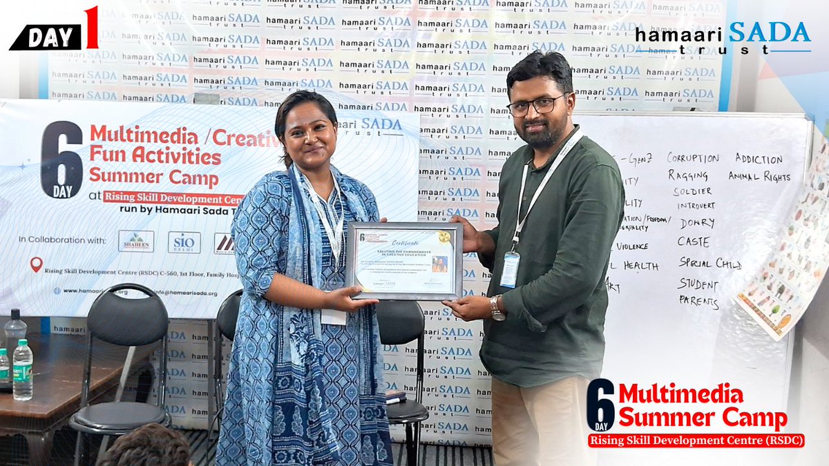 HamaariSADA's tweet photo. On the first day of the six-day multimedia summer camp of 'Hamaari Sada Trust', journalist and documentary maker Asmita Nandi shared her experience with the students. During this, the trust's founder Mohd. Irshad Alam honored her.

#SummerCamp2025 #CreativeSummer #HST https://t.co/mRF4d1ScN4