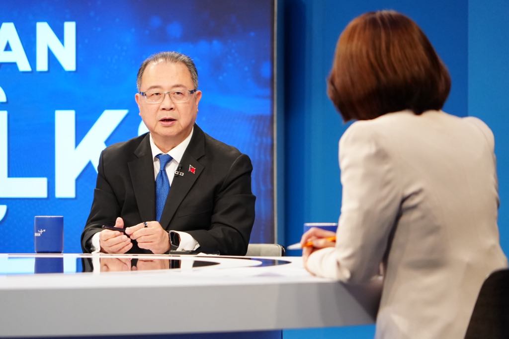 Sinostrategy's tweet image. Taiwan President Lai Ching-te marks the first year of his presidency today, May 20, amid turbulence on multiple fronts: U.S. tariffs and uncertainty, continuing Chinese aggression, and bitter political division at home.
taiwanplus.com/news/taiwan-ta…