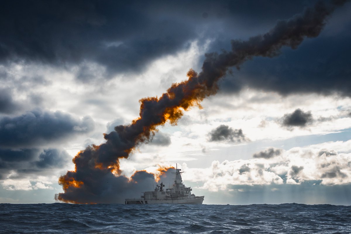 JFCNorfolk's tweet image. Real missiles, real targets, real readiness. 11 @NATO Allies operating together in @USNavyEurope&apos;s and @STRIKFORNATO&apos;s  #FormidableShield25 the most complex live missile fire event of the year. 

Firing units here are from 🇬🇧 🇧🇪🇨🇦🇫🇷 #StrongerTogether