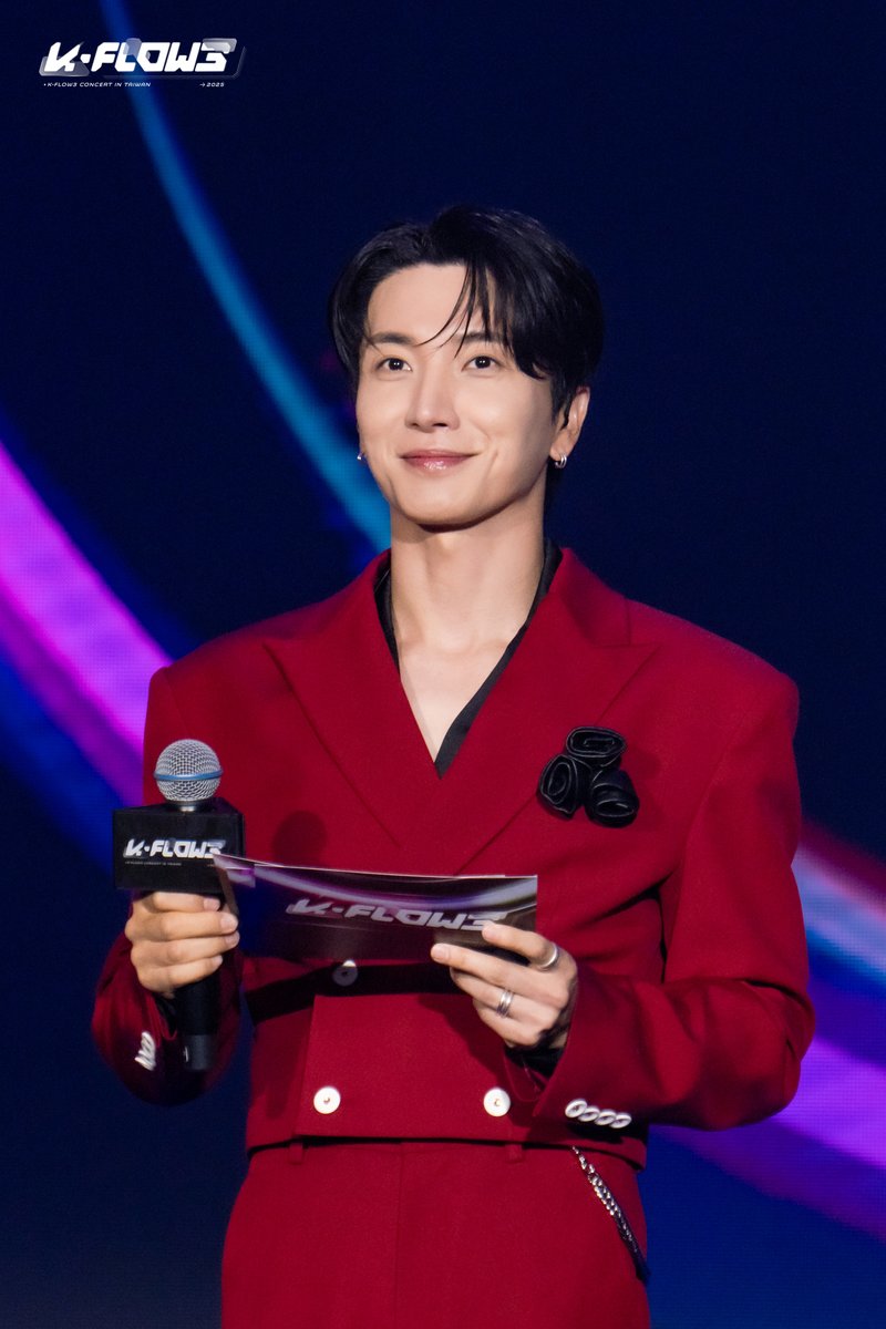 chillin_taiwan's tweet photo. 【K-FLOW3 CONCERT in TAIWAN - EUNHYUK / LEETEUK】
有灶咖男團在一定是大拇指的吧!
這次多虧了特別 MC 讓 K-FLOW 更加精彩
期待下次見💙
更多照片 https://t.co/h7DG5hKEuT
#KFLOW3 #KFLOW #ITZY #aespa #tripleS #EUNHYUK #LEETEUK #있지 #에스파 #트리플에스 #은혁 #銀赫 #이특 #利特 https://t.co/XMOtEcVC1A